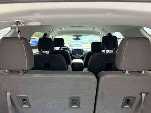 Used 2018 Chevrolet Traverse LT FWD image 10