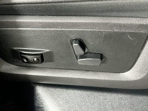 Used 2017 RAM 3500 Laramie w/ Snow Chief Group AWD/4WD image 24