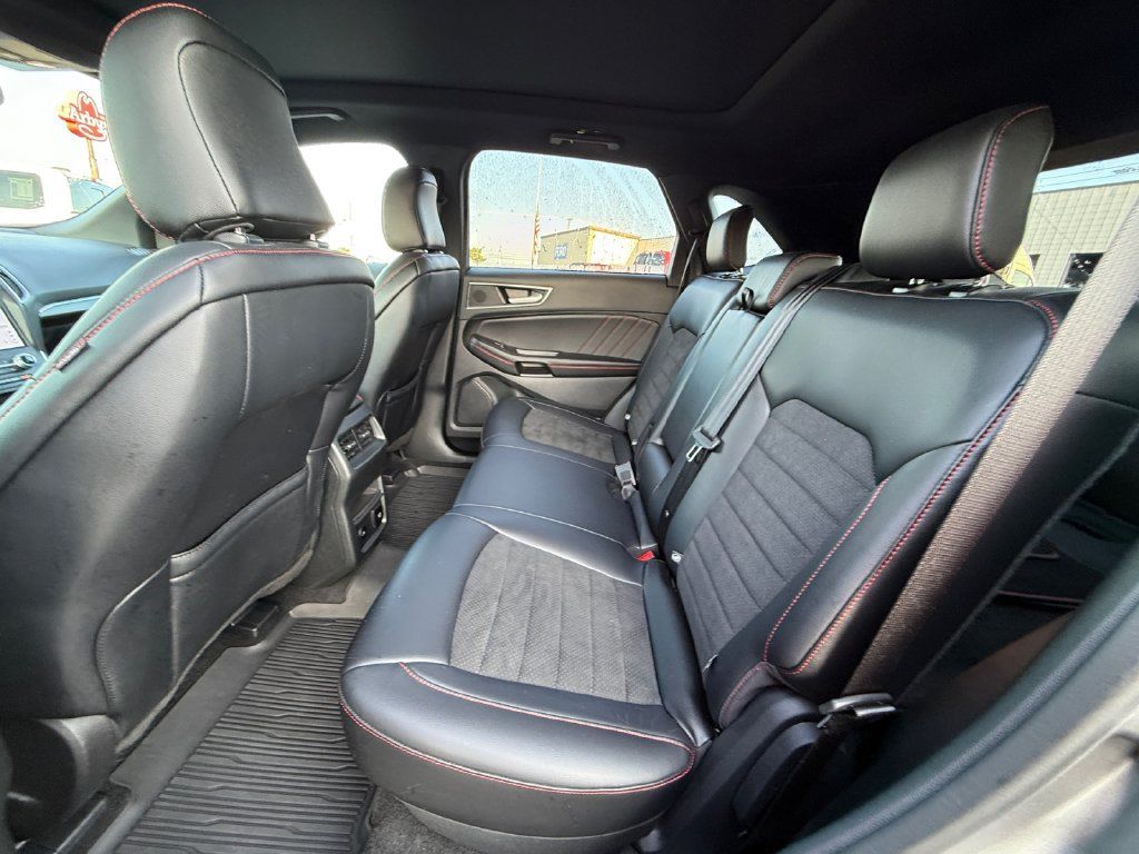 Used 2024 Ford Edge ST-Line AWD/4WD image 21