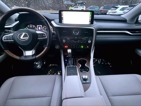 Used 2021 Lexus RX 350L Premium w/ Premium Package image 15