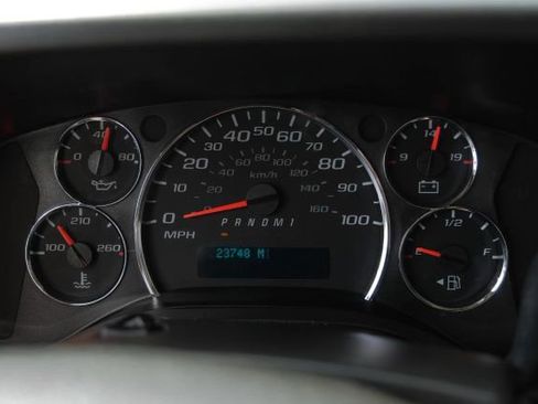 Used 2019 GMC Savana 3500 w/ Power Convenience Package image 17