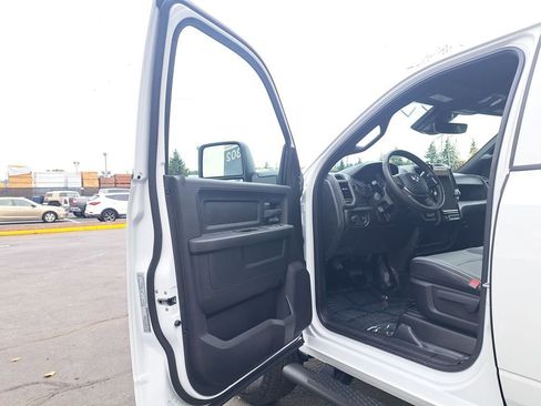 New 2026 RAM 2500 Tradesman AWD/4WD image 10