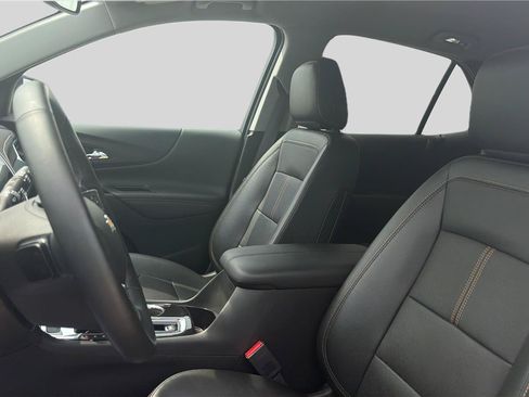 Used 2023 Chevrolet Equinox Premier AWD/4WD image 17