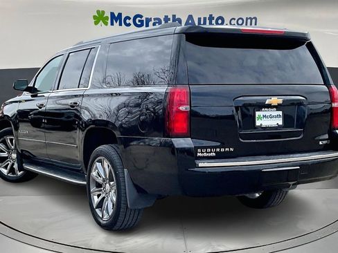 Used 2018 Chevrolet Suburban Premier image 4