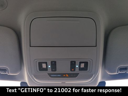 Used 2020 Ford Explorer XLT w/ Equipment Group 202A RWD image 26