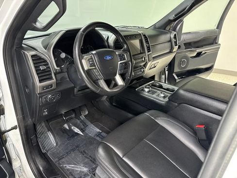 Used 2021 Ford Expedition XLT AWD/4WD image 13