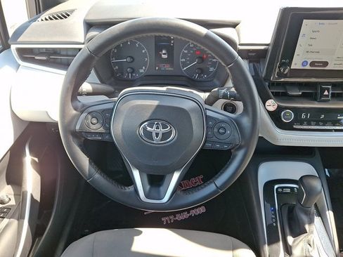Certified 2024 Toyota Corolla SE FWD image 11