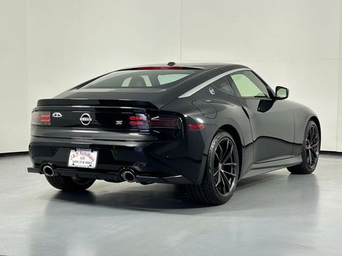 Used 2025 Nissan Z Performance w/ Floor Mat Package image 8