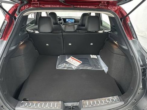 New 2026 Nissan Kicks SR w/ SR Premium Package image 15