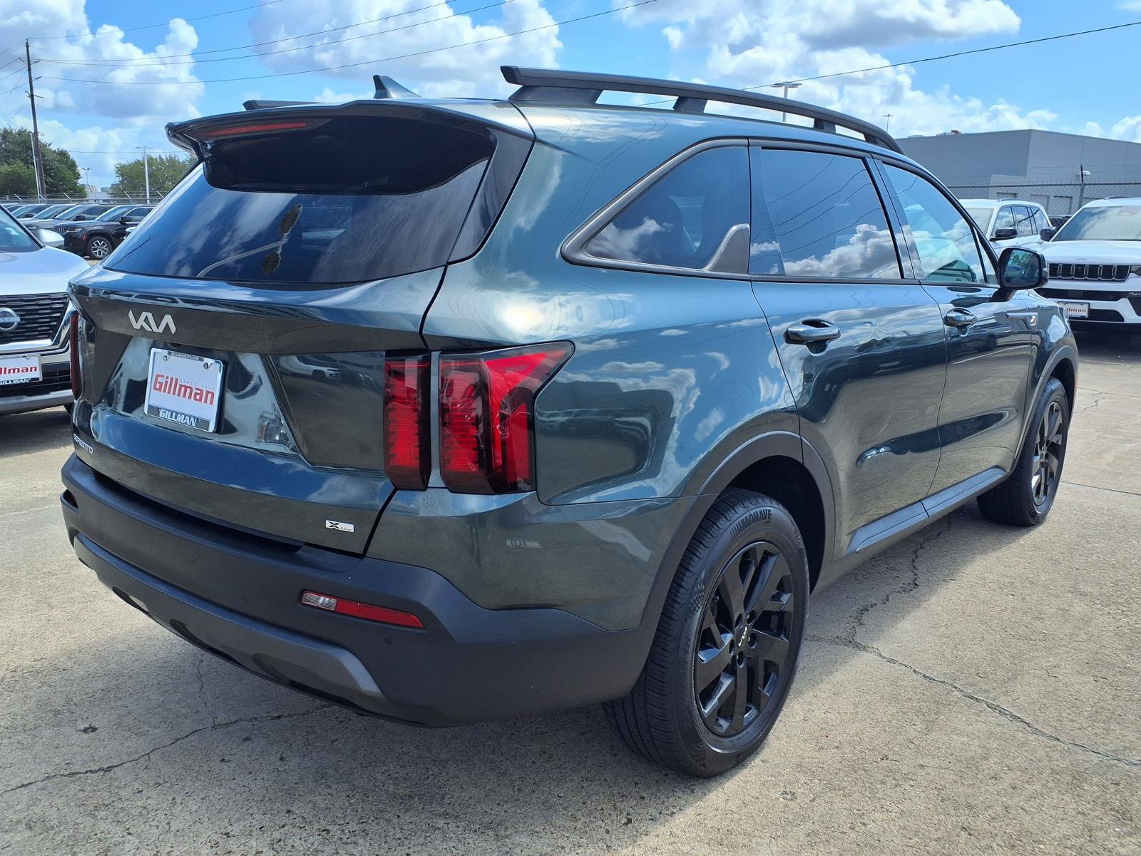 Used 2023 Kia Sorento S w/ Panoramic Sunroof Package AWD/4WD image 26