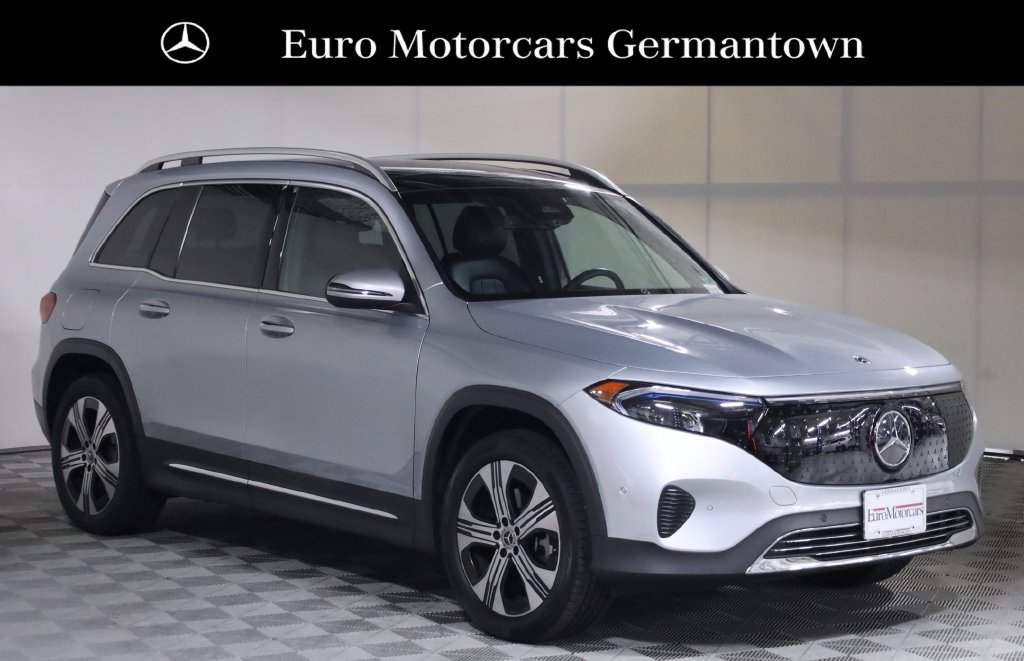Used 2024 Mercedes-Benz EQB 300 4MATIC image 1