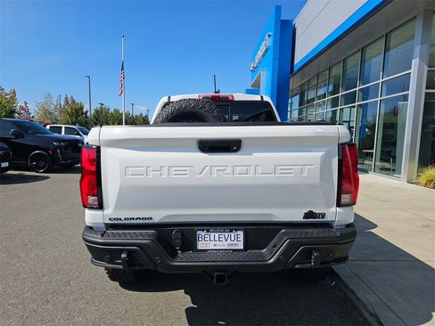 New 2026 Chevrolet Colorado ZR2 w/ ZR2 Bison Edition image 6