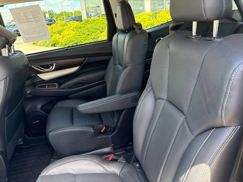 Used 2022 Subaru Ascent Touring AWD/4WD image 31