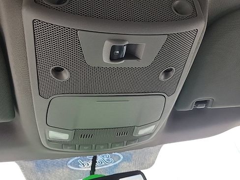 Used 2017 Ford F150 Lariat AWD/4WD image 15