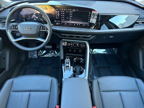 New 2025 Audi Q5 Premium Plus w/ Premium Plus image 12