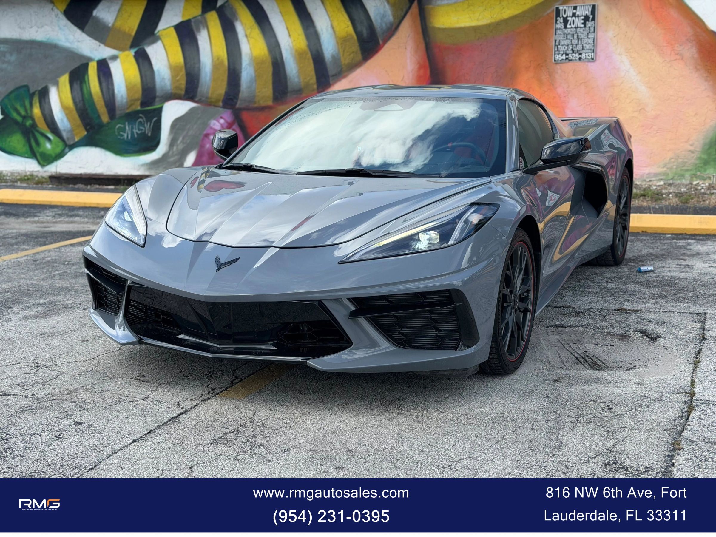 Used 2025 Chevrolet Corvette Stingray Coupe w/ 1LT RWD image 14