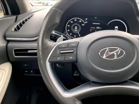 Used 2022 Hyundai Sonata Limited w/ Preferred Accessory Package FWD image 24