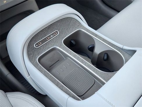 Used 2026 Hyundai Palisade Limited image 16