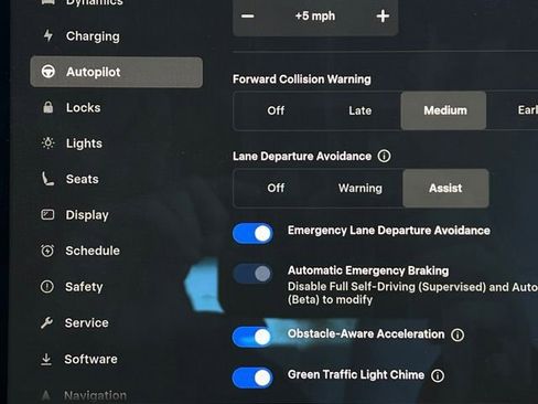 Used 2019 Tesla Model 3 Standard Range Plus image 25