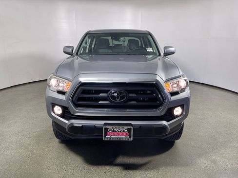 Certified 2020 Toyota Tacoma SR5 RWD image 8