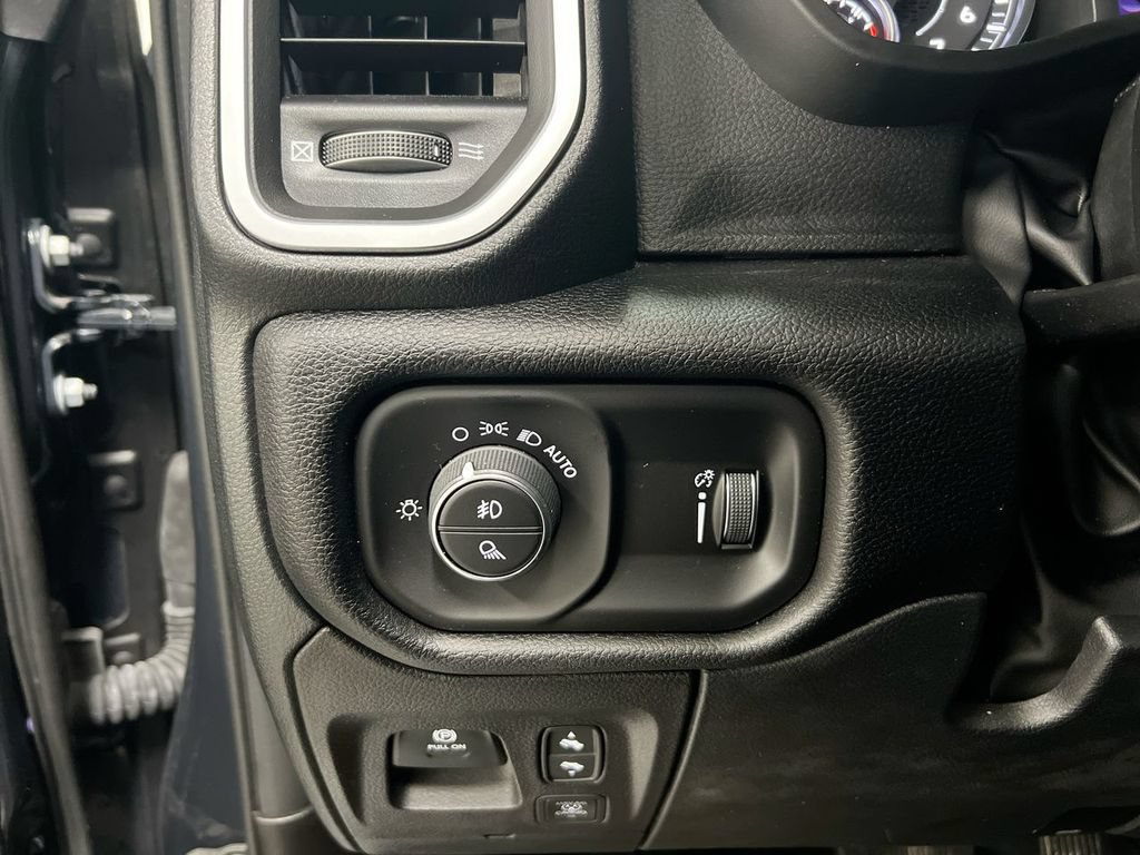 Used 2026 RAM 1500 Big Horn AWD/4WD image 18