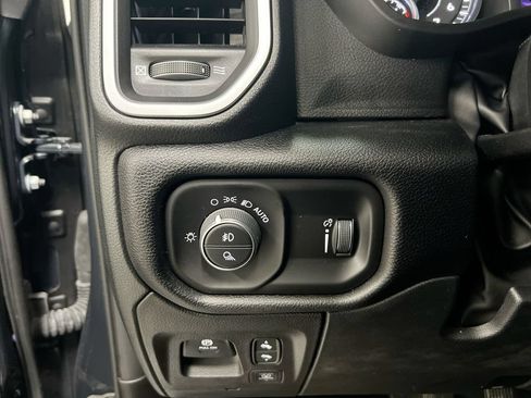 Used 2026 RAM 1500 Big Horn AWD/4WD image 18
