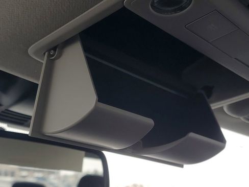 New 2026 Nissan Sentra SV w/ SV Convenience Package FWD image 26