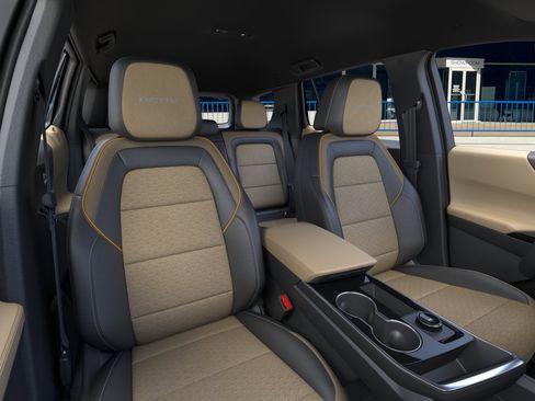 New 2026 Chevrolet Equinox ACTIV FWD image 16