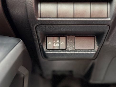 Used 2024 Toyota Tacoma SR5 image 23