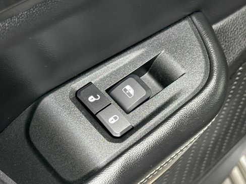 Used 2024 Jeep Grand Cherokee Altitude AWD/4WD image 30