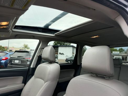 Used 2017 Subaru Forester 2.5i Limited AWD/4WD image 13