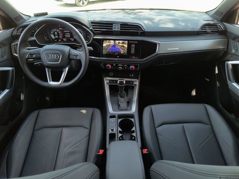 Used 2025 Audi Q3 2.0T Premium w/ Convenience Package image 28