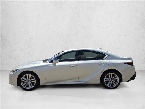 Used 2024 Lexus IS 300 w/ Comfort Package RWD image 9