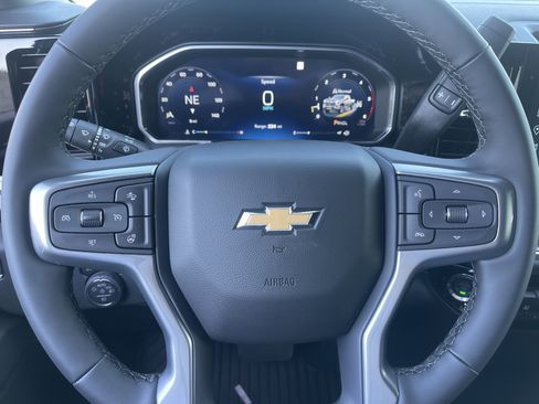New 2026 Chevrolet Silverado 2500 LT w/ Z71 Chrome Sport Edition AWD/4WD image 27