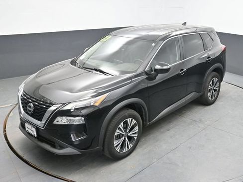 Used 2023 Nissan Rogue SV AWD/4WD image 17
