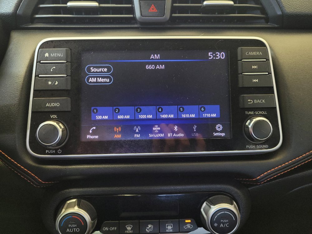 Used 2020 Nissan Versa SR FWD image 25