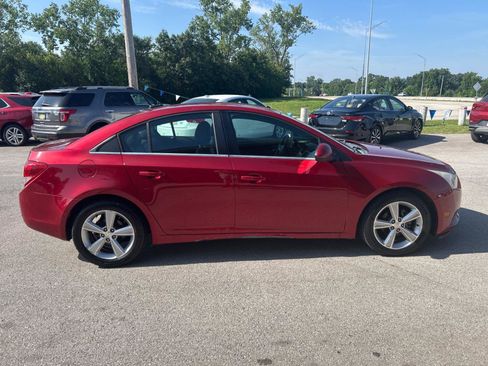 Used 2014 Chevrolet Cruze LT FWD image 4
