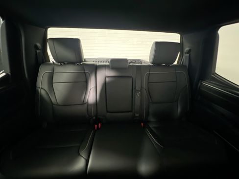 Used 2026 Toyota Tundra SR5 w/ SR5 Premium Package AWD/4WD image 33