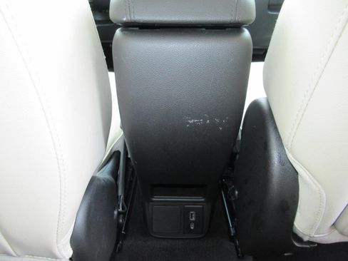 Used 2023 Buick Encore GX Select w/ Experience Buick Package FWD image 35