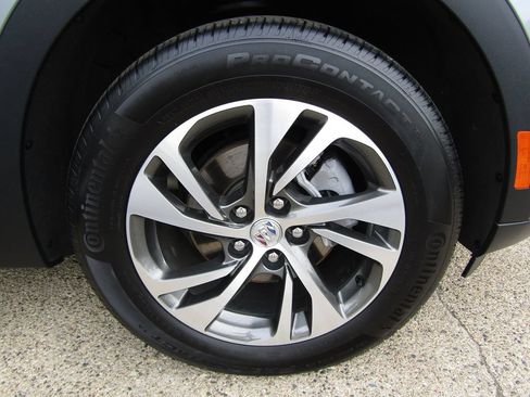 Used 2023 Buick Envision Essence AWD/4WD image 36