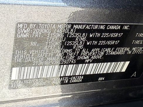 Used 2024 Toyota RAV4 LE FWD image 29