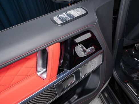 Used 2026 Mercedes-Benz G 63 AMG 4MATIC image 11