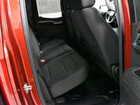 Used 2023 GMC Sierra 1500 Elevation image 16
