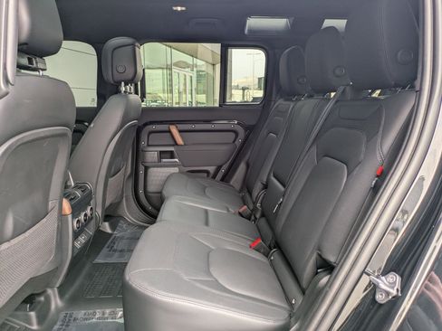 Certified 2023 Land Rover Defender 110 X image 27