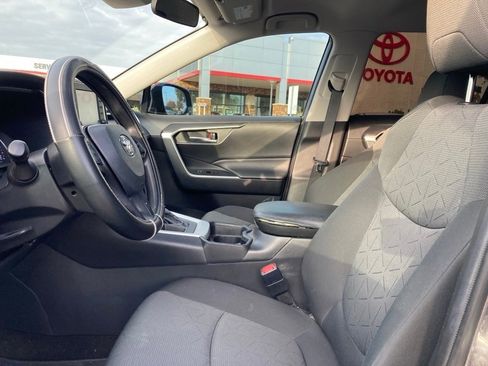 Certified 2021 Toyota RAV4 XLE image 10
