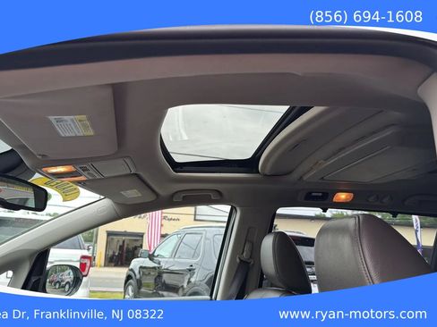 Used 2016 Honda Odyssey Touring image 25