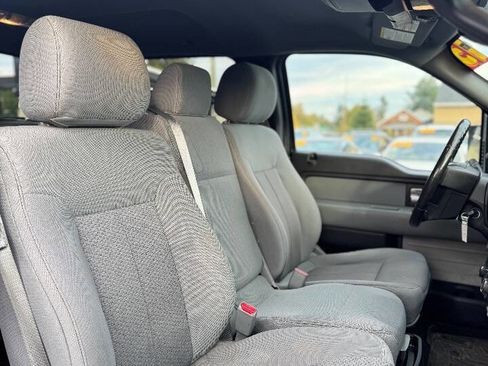 Used 2013 Ford F150 XLT w/ Mid Equipment Group image 16