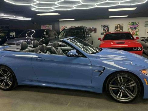 Used 2016 BMW M4 Convertible RWD image 12