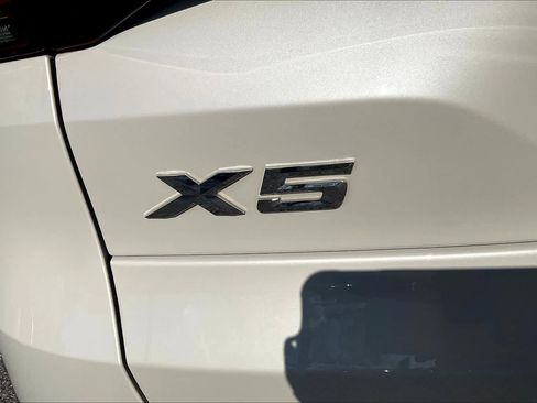 Used 2022 BMW X5 xDrive45e AWD/4WD image 32