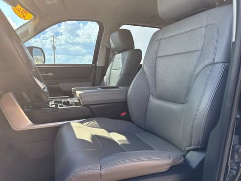 Used 2023 Toyota Tundra Limited w/ TRD Off-Road Package AWD/4WD image 11